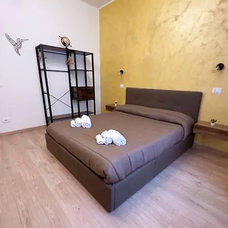 Butterfly לינה וארוחת בוקר ליבורנו