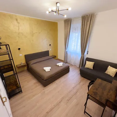 Oda ve Kahvaltı Butterfly Livorno