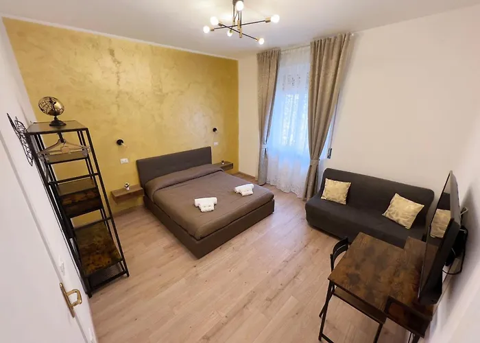 Oda ve Kahvaltı Butterfly Livorno